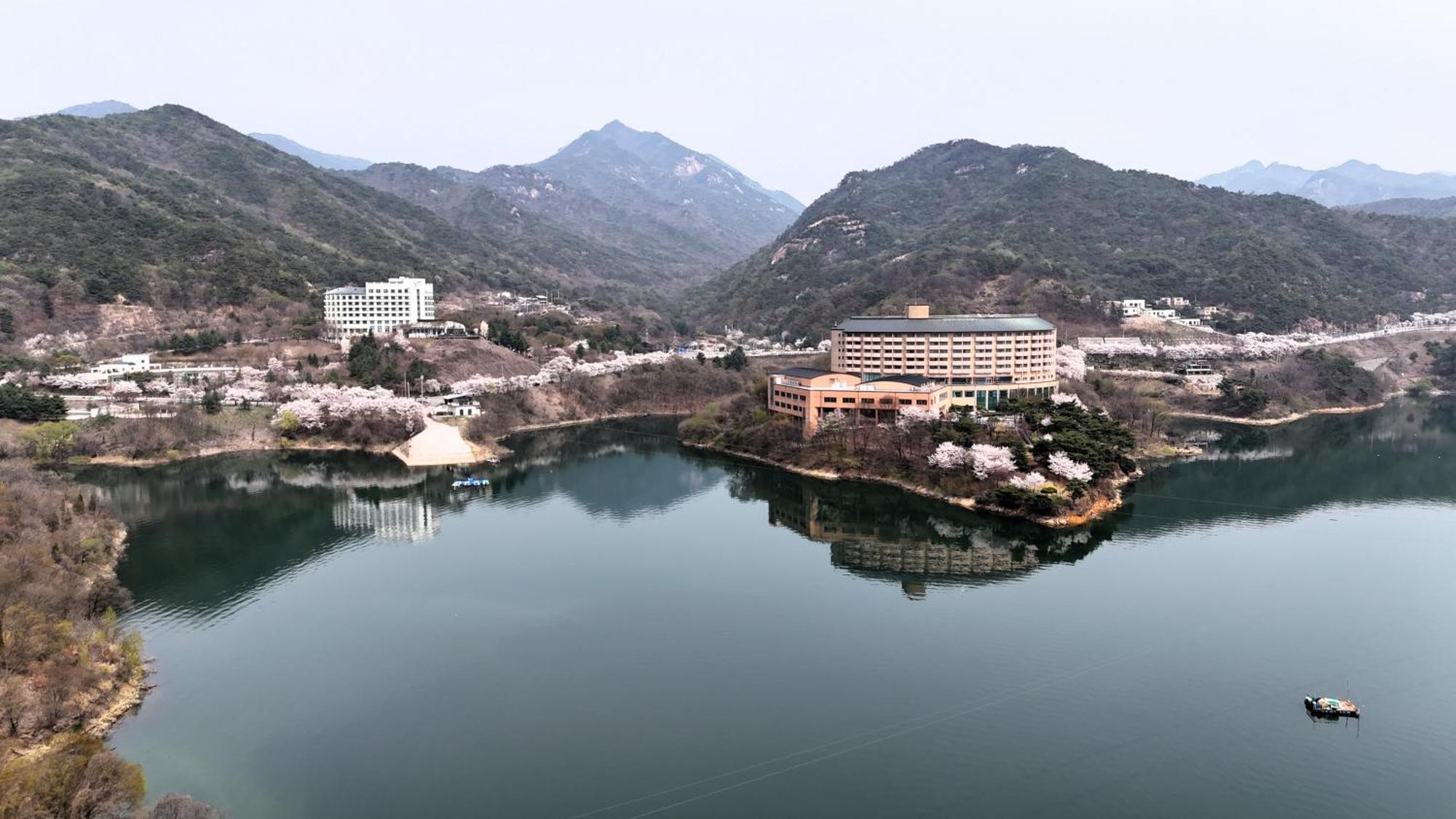 Cheongpung Resort Jecheon Exterior photo